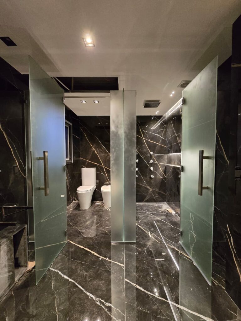 cerramiento en bañoo